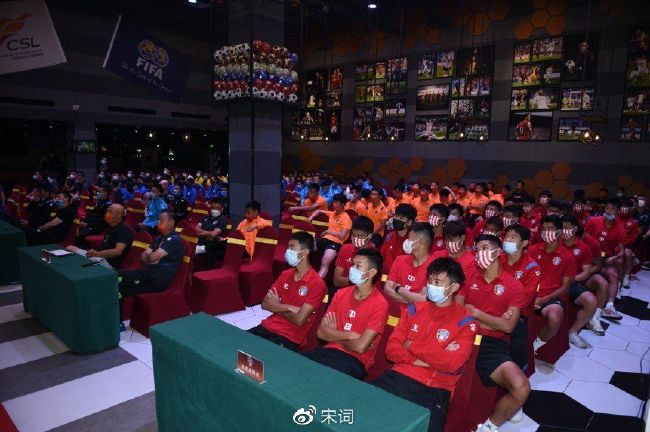 罗马积分超越那不勒斯，升至联赛第四名。